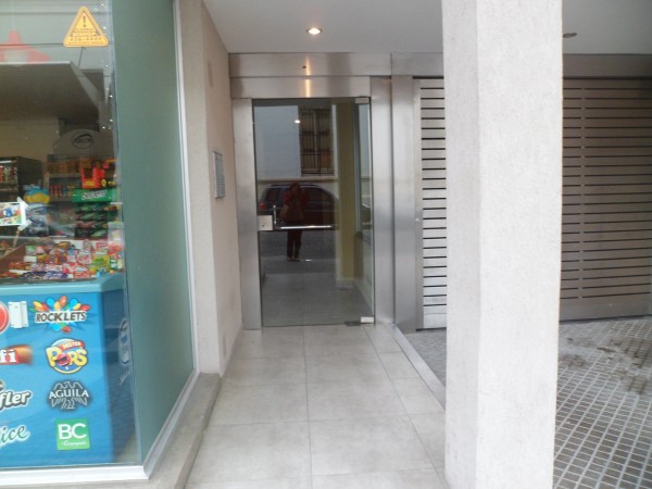 MB Negocios Inmobiliarios vende Zeballos 475, externo, balcón