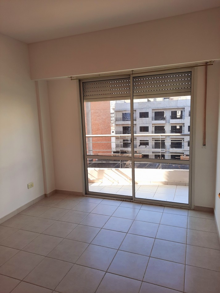 MB Negocios Inmobiliarios alquila. Paraguay 344.Piso 9, Externo, balcon