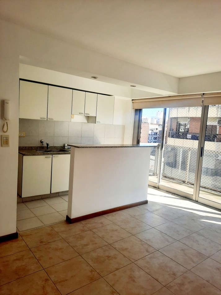 Dorrego 1417. Semipiso, externo, balcon